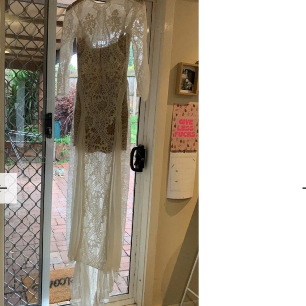 BEACH WEDDING DRESS, Boho Wedding Dress, Elegant White Lace Dress - Picture 9 of 13